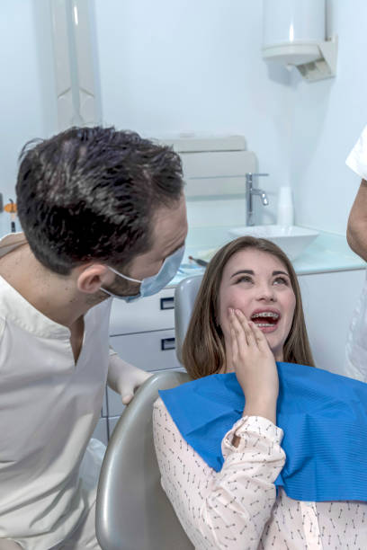 Best Emergency Dentist for Knocked-Out Tooth in Crystal Lakes, OH