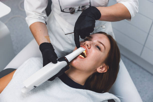 Best Emergency Dental Care for Abscessed Tooth in Crystal Lakes, OH